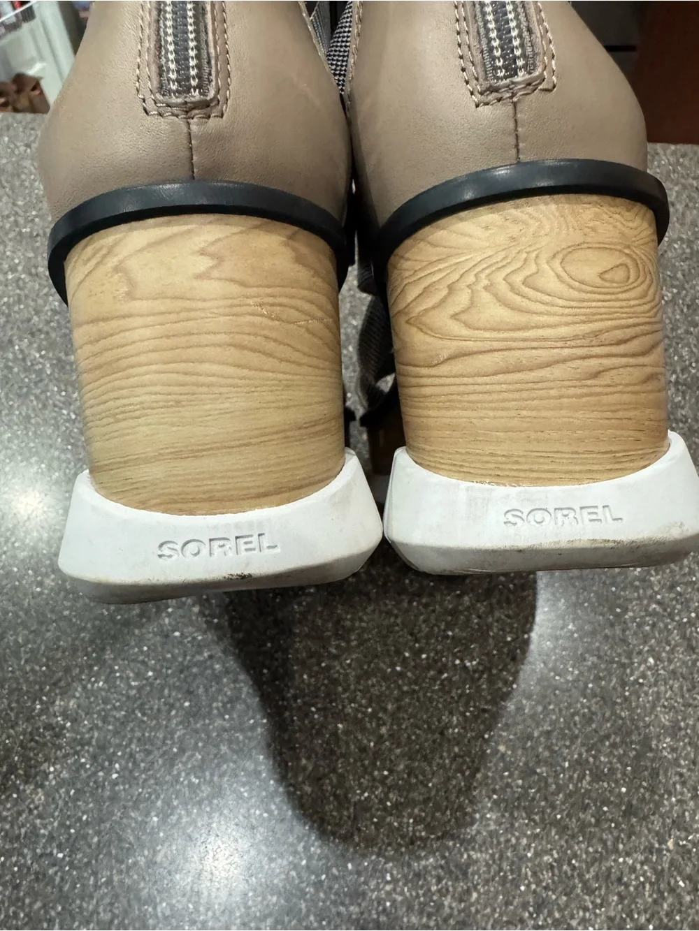 Sorel Joanie III Sport Strap
Wedge Sandals Women's Size 7 - Picture 7 of 11